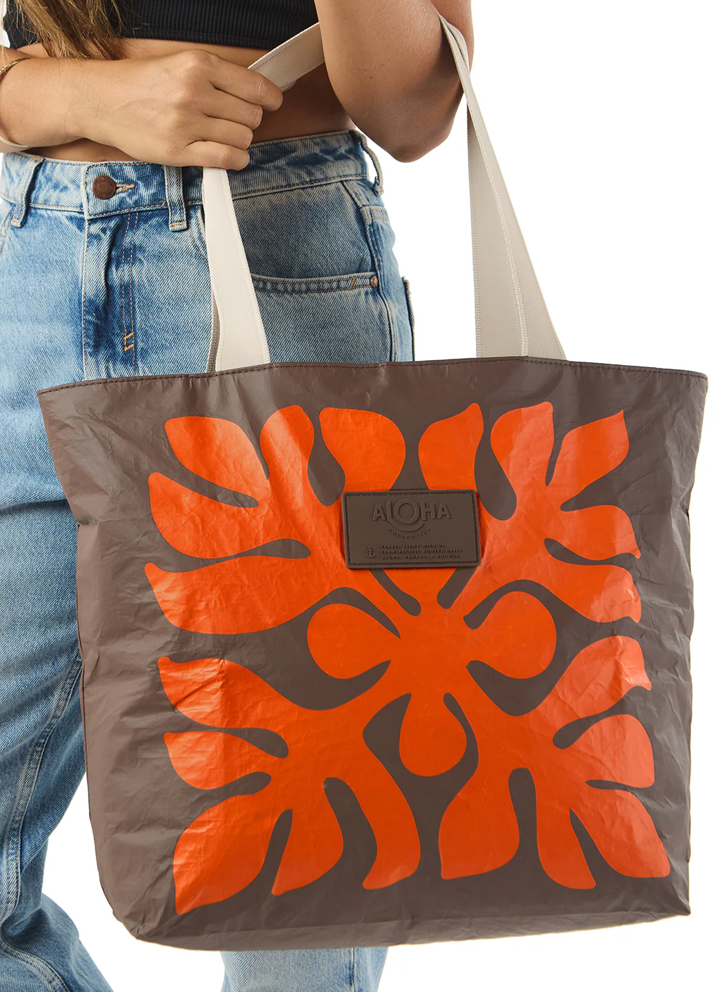 ALOHA Applique Day Tripper Tote - Image 6