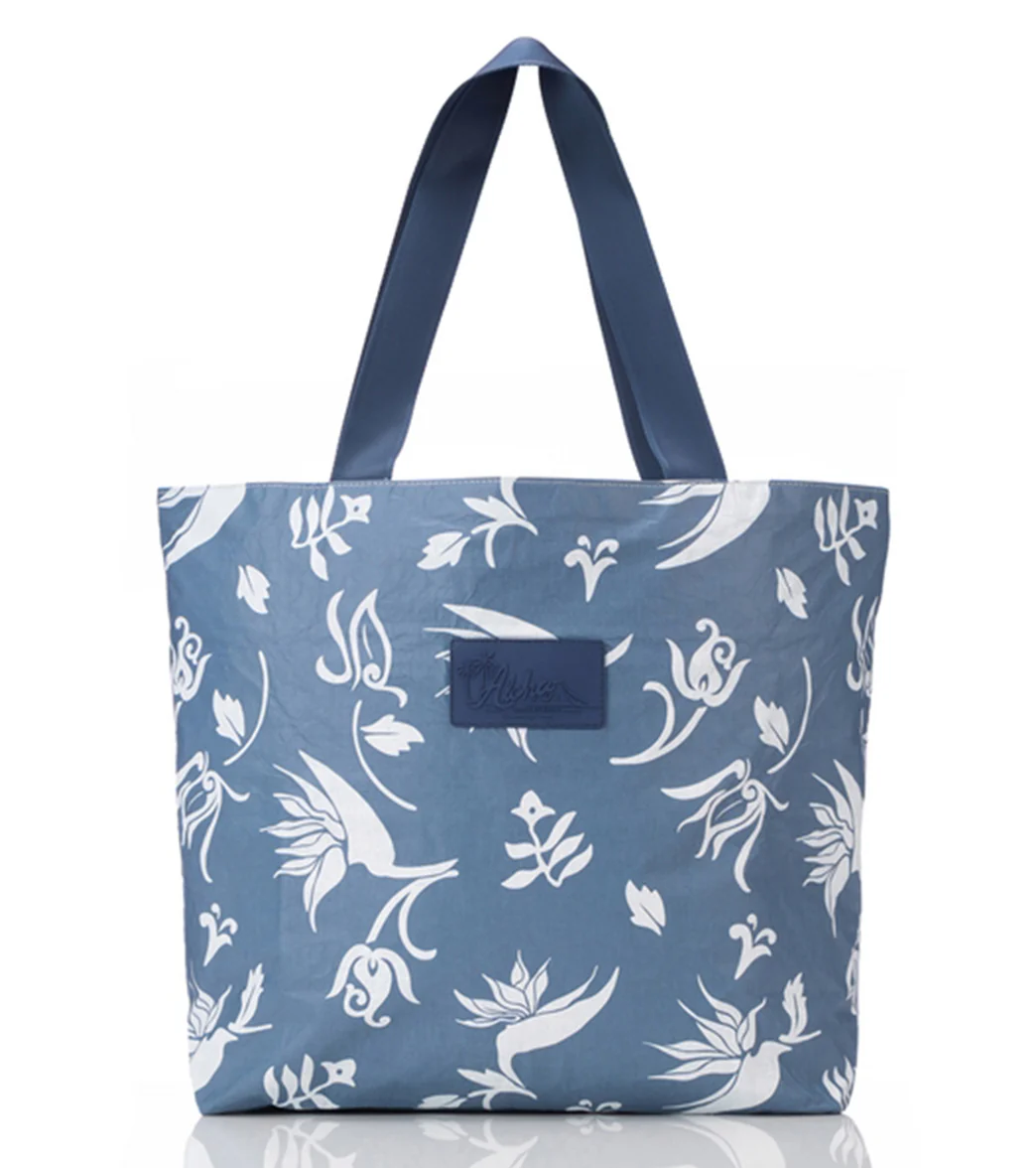 ALOHA Pekelo Day Tripper Beach Tote