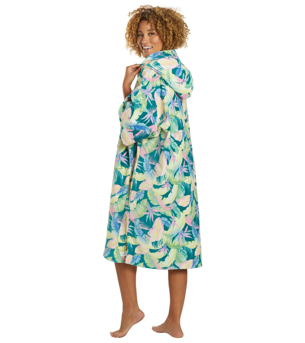 Billabong Women's Hooded Changing Poncho - Image 12