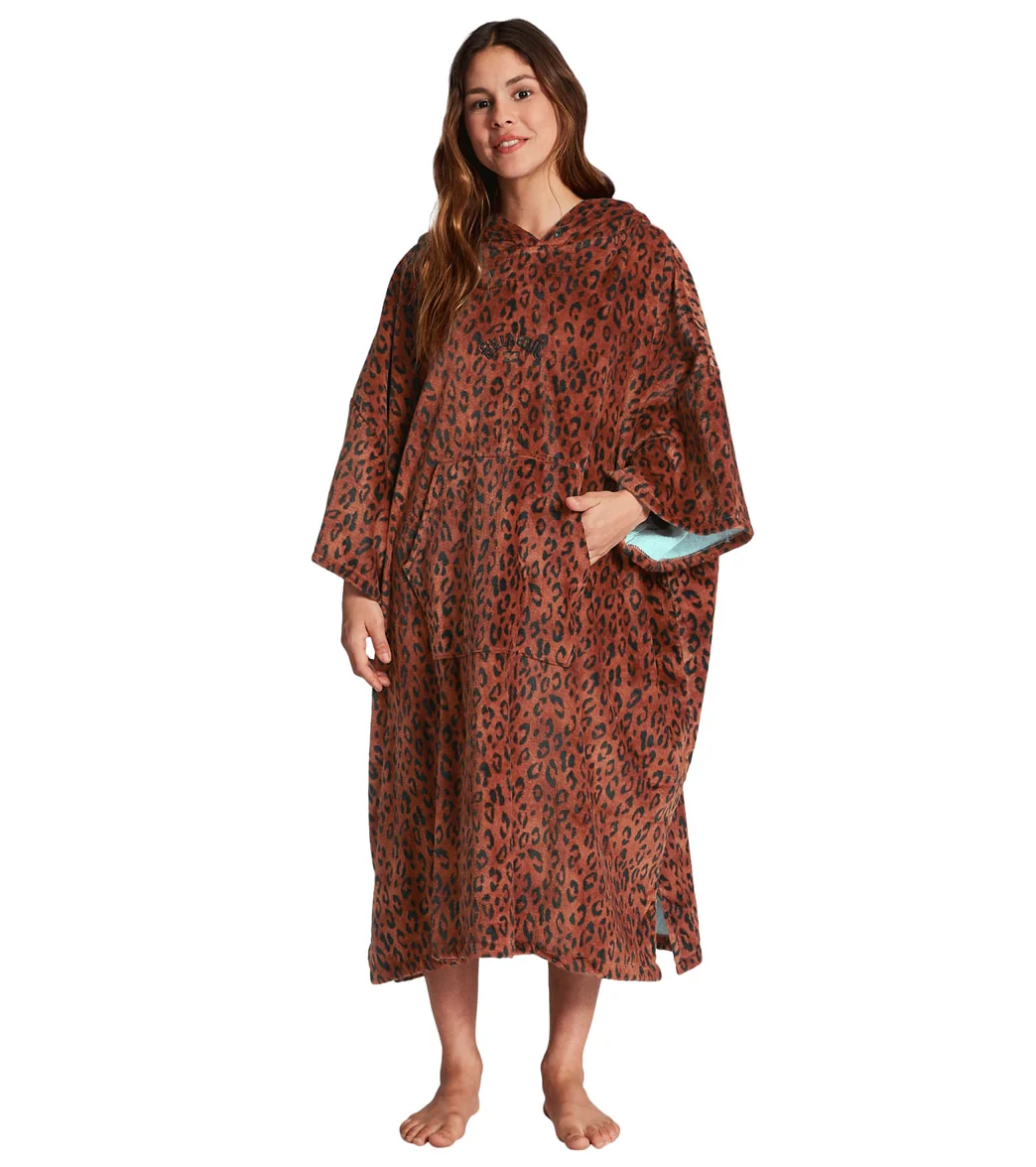 Billabong Women's Hooded Changing Poncho - Image 3