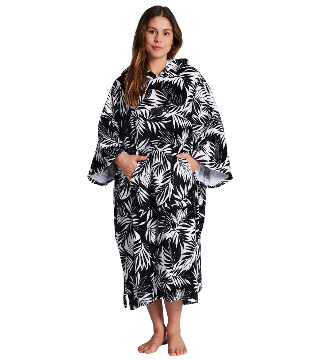 Billabong Women's Hooded Changing Poncho - Image 4