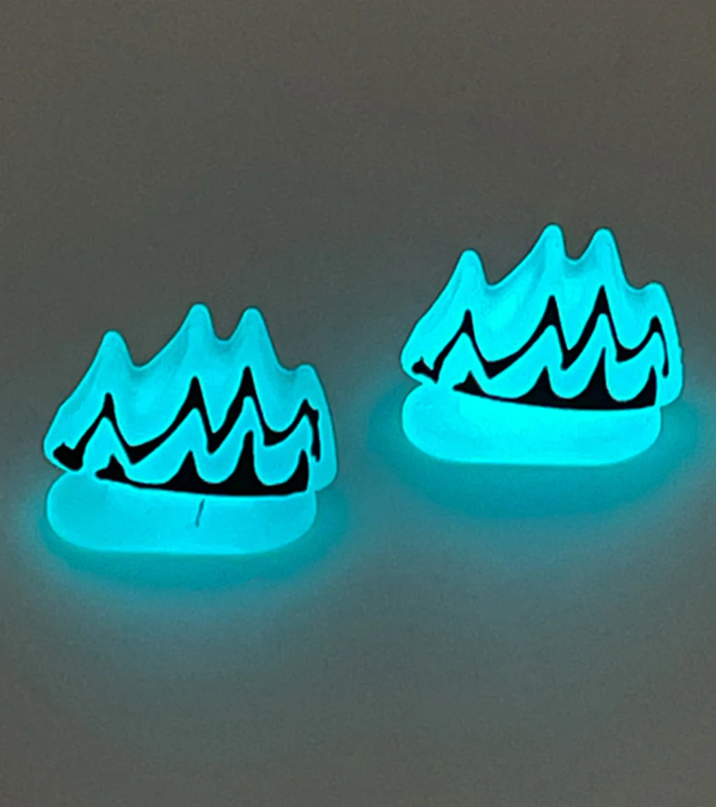 Cloudsharks Fire Fin Charms - Image 3