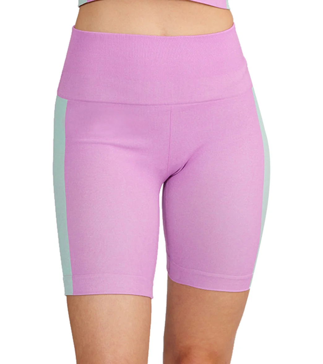 Cream Yoga Stacy Biker 6" - Image 8