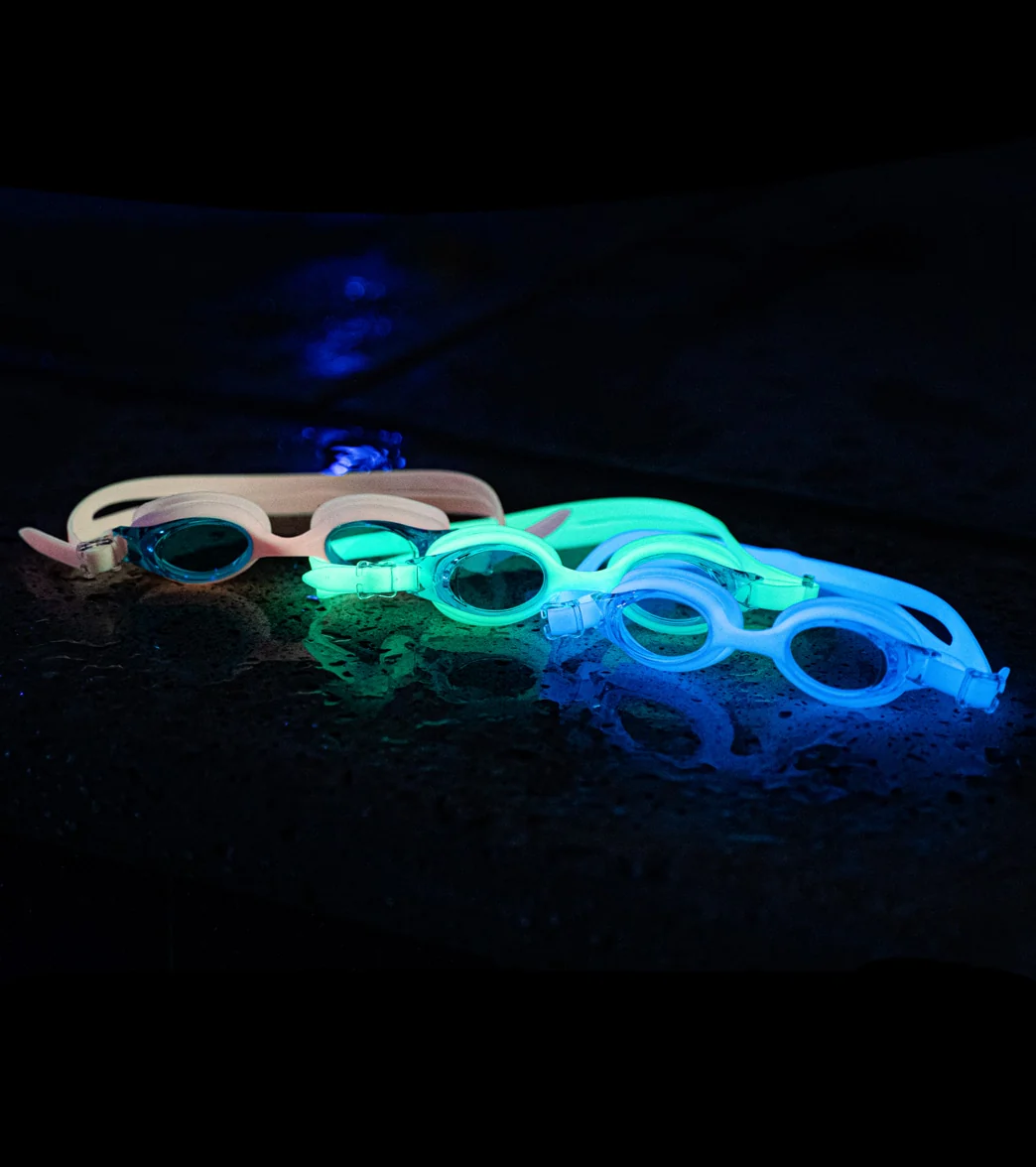 FINIS Kids' FlowGlow Glow-in-the-Dark Goggle - Image 13