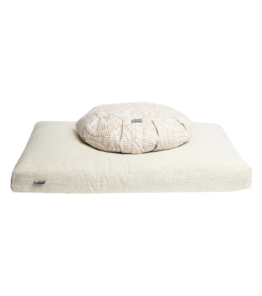 Halfmoon Limited Edition Round Sit Set - Image 4