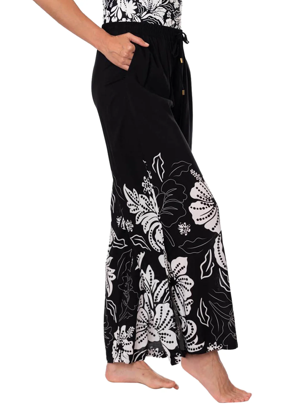 Jantzen Women's Heritage Josephine Pant Cover Up - Image 4
