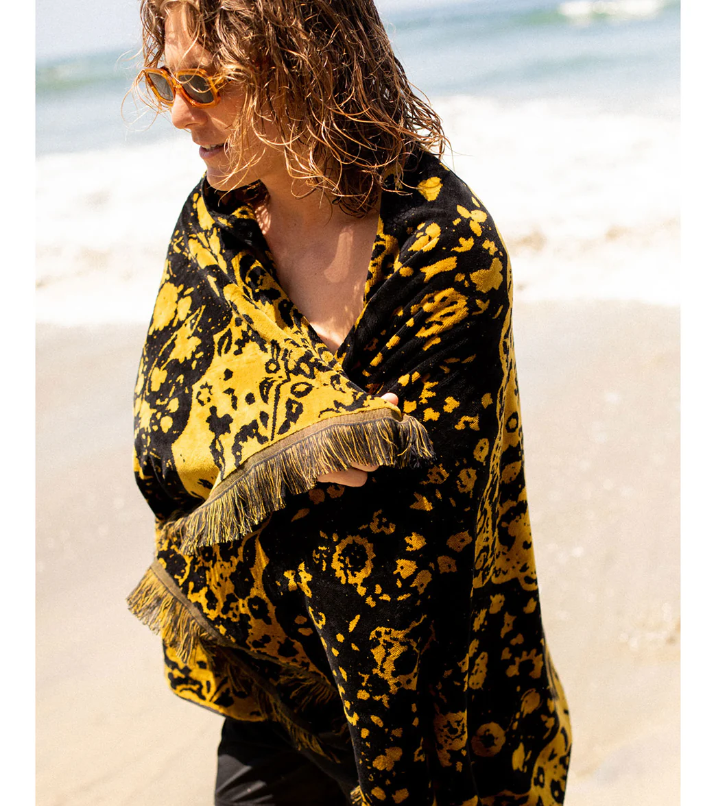 LEUS Towels 58 x 33 Conner Coffin Beach Towel - Image 3