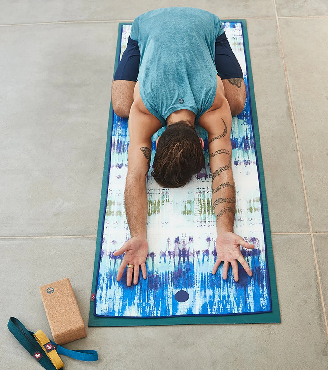 Manduka Yogitoes+ Repreve® Yoga Mat Towel, 71" - Image 69