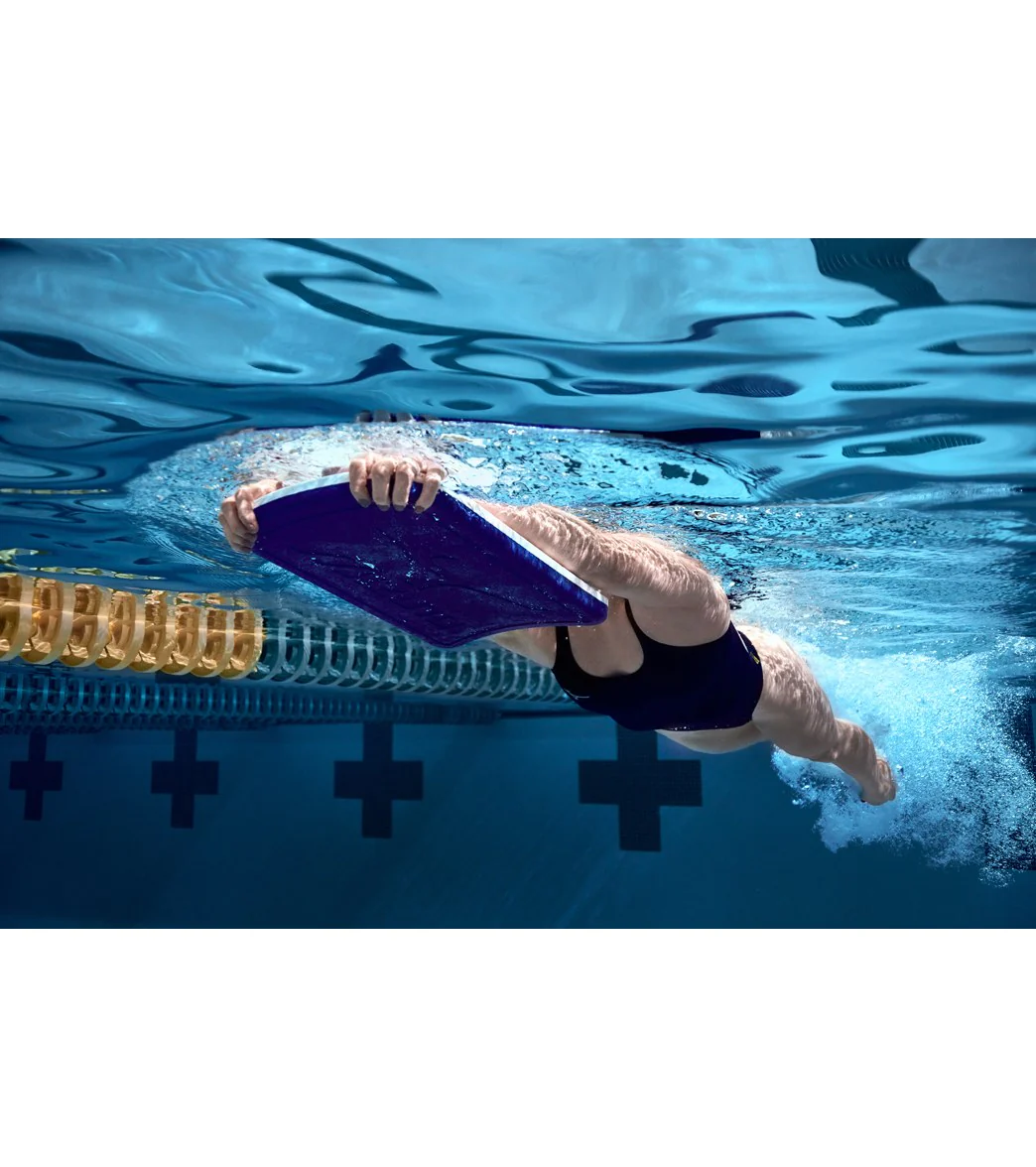 Mizuno Kickboard - Image 13