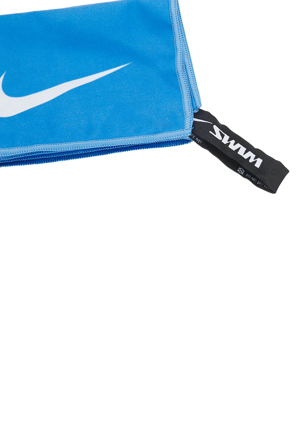 Nike Quick-Dry Swim Towel - Image 8