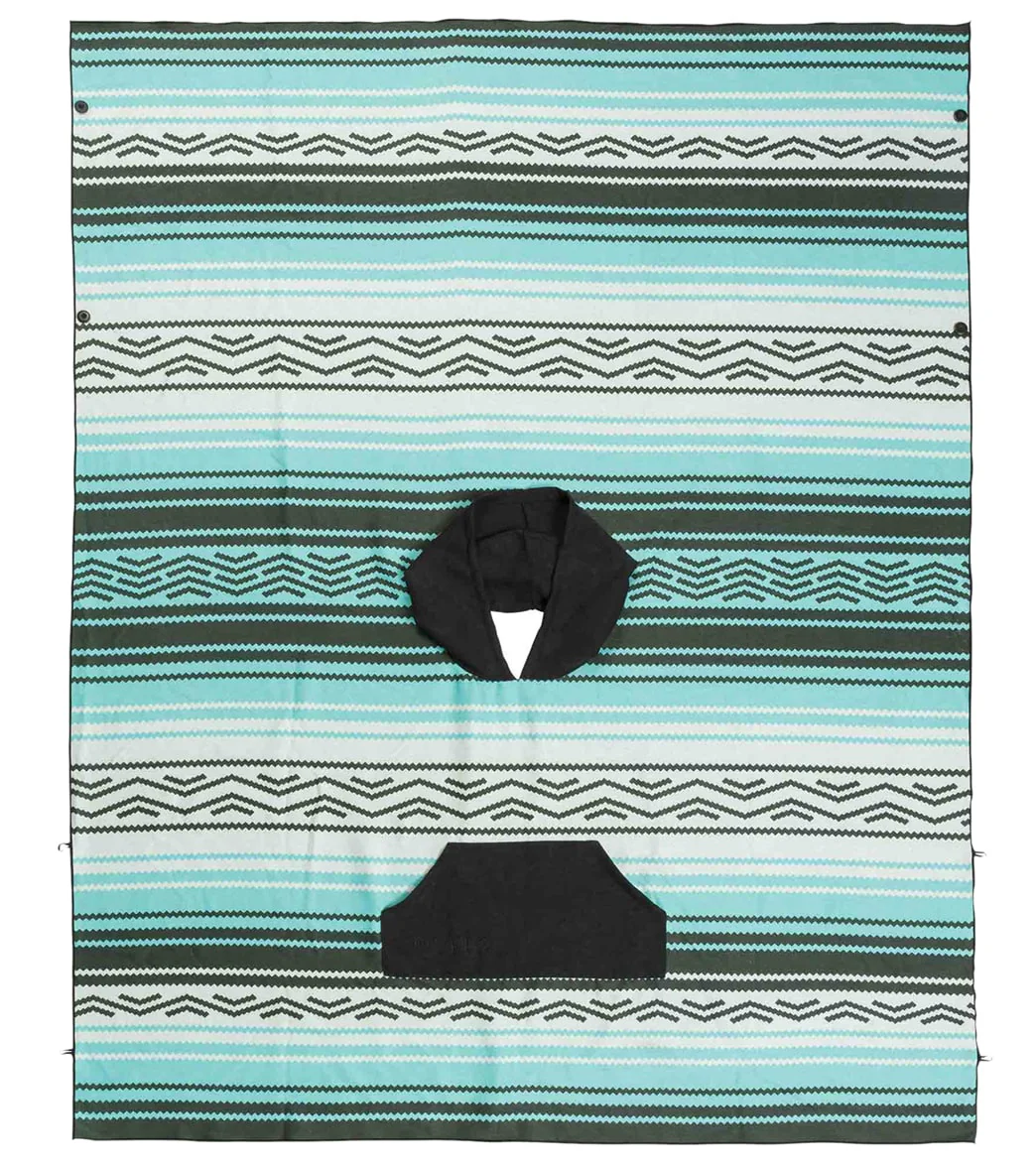 Nomadix Baja Aqua Changing Poncho - Image 2