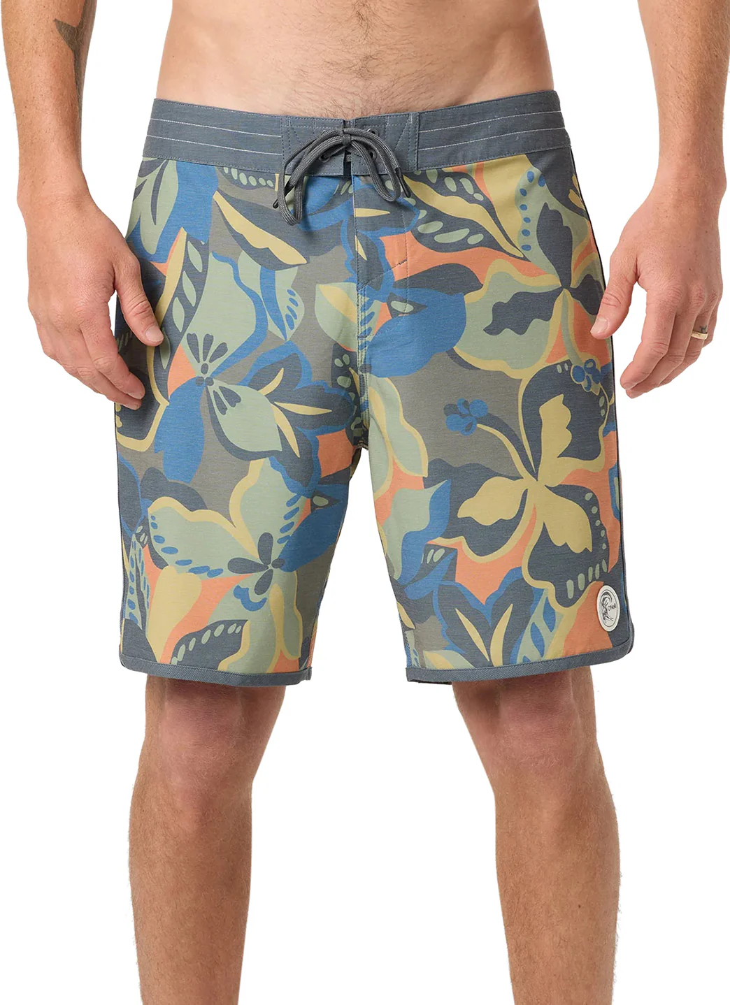 O'Neill Men's 18" OG Print Scallop Board Shorts - Image 8