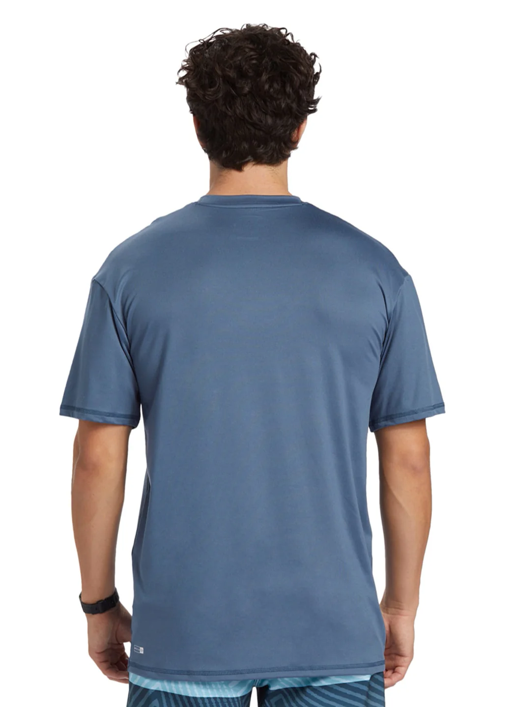 Quiksilver Men's Solid Streak Short Sleeve UPF 50 Rash Guard - Image 11
