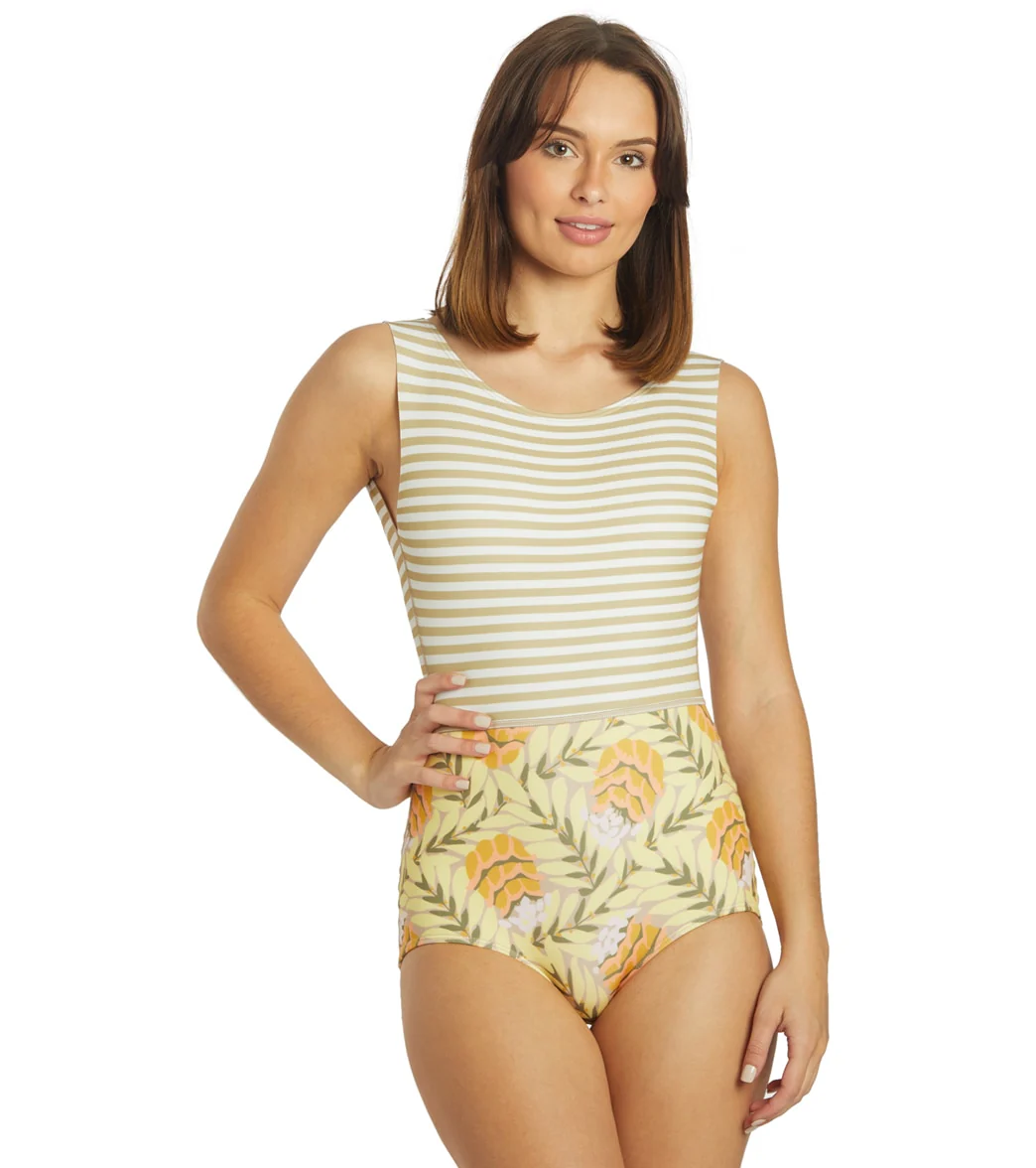 Seea Women's Roma Lido One Piece Swimsuit - Image 8