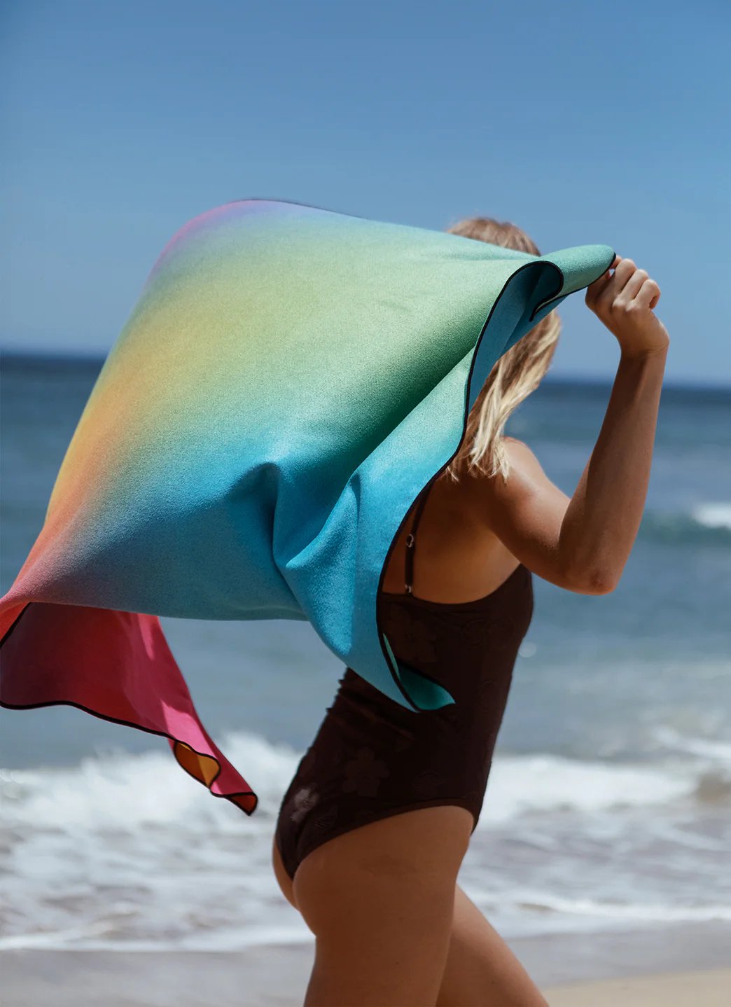 Slowtide Bodhi Performance Quick-Dry Travel Towel - Image 4