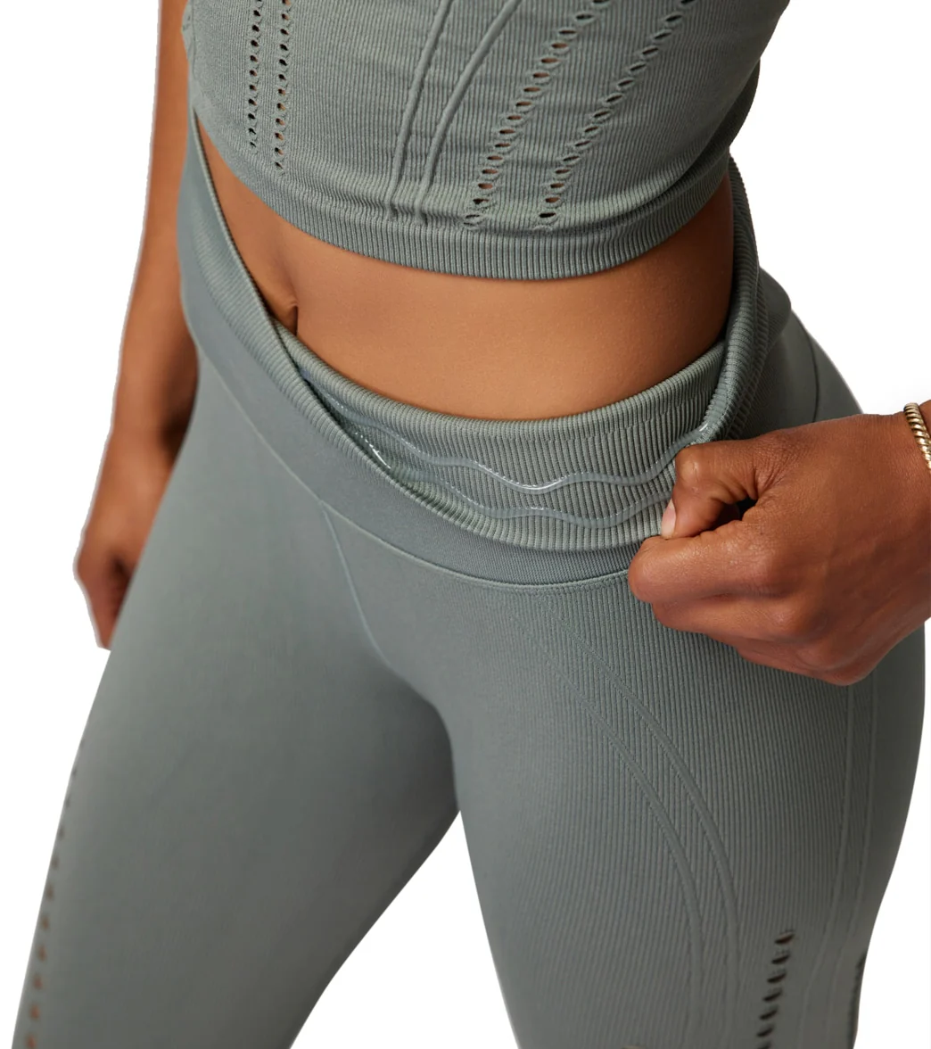 Spiritual Gangster Thea Seamless Crop Tank - Image 5