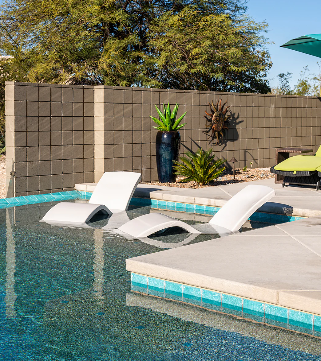 SR Smith Destination Lounger - Image 6