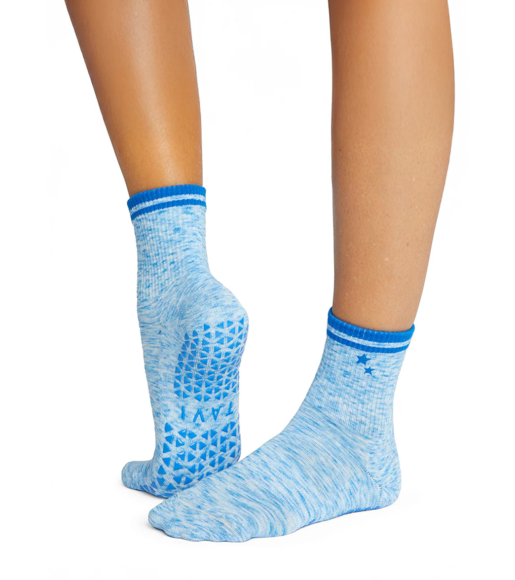 Tavi Aria Yoga Grip Socks - Image 36