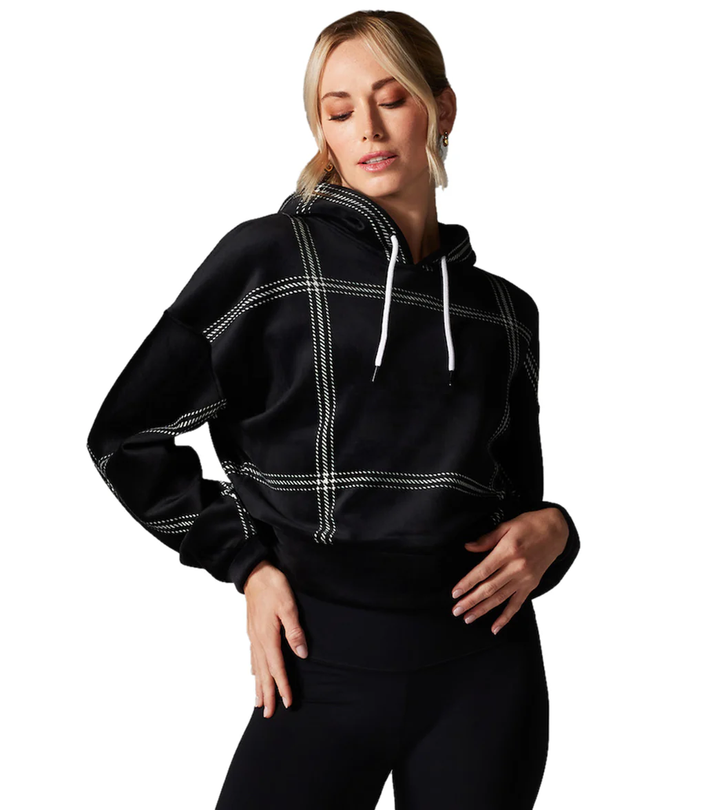 Tavi Campfire Hoodie - Image 12