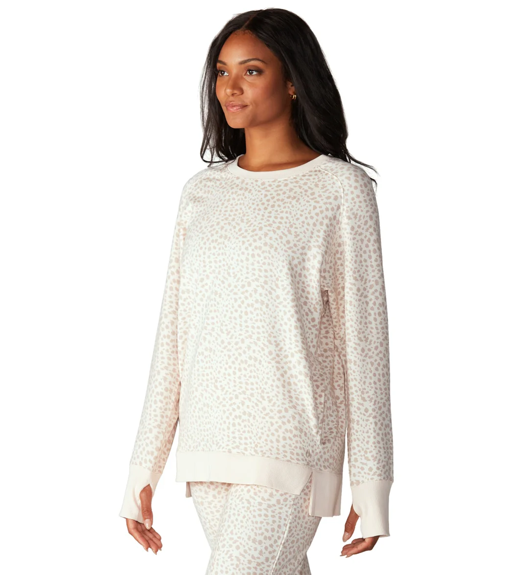 Tavi Cozy Sweatshirt - Image 13