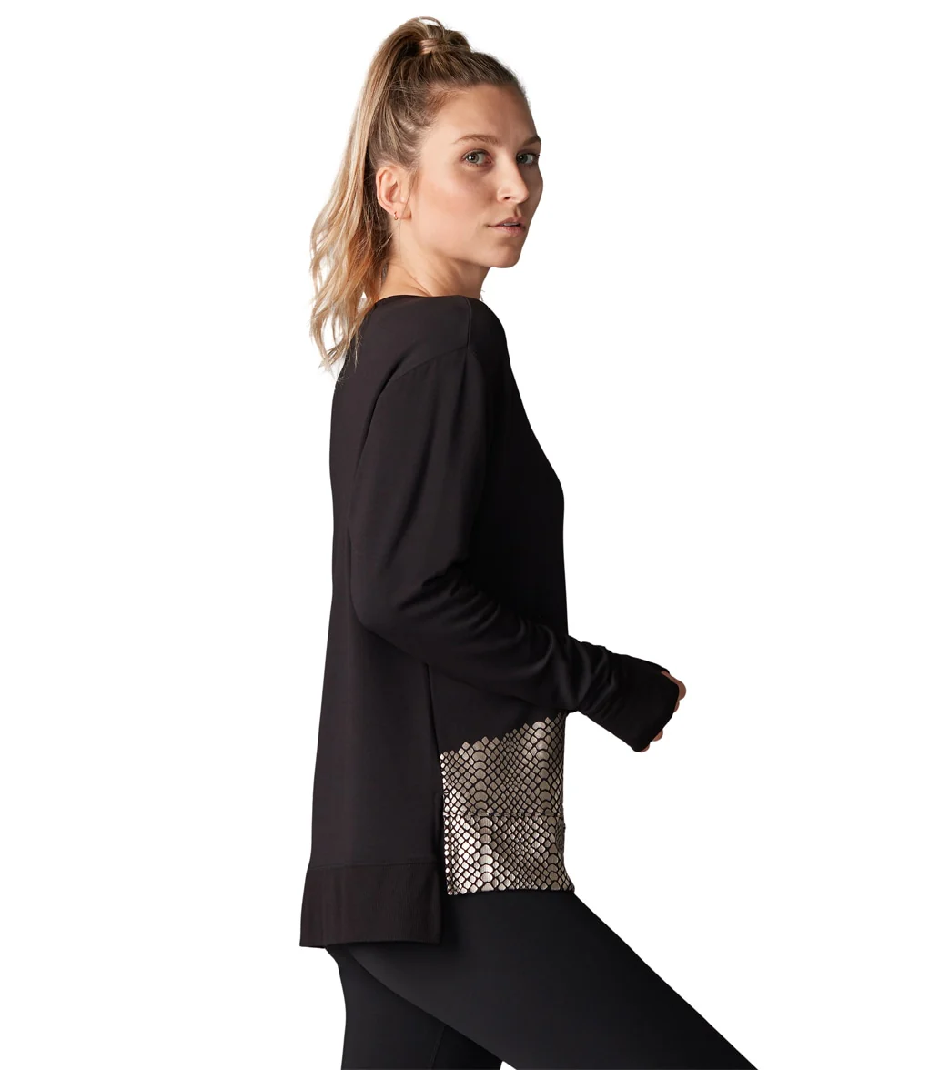 Tavi Cozy Sweatshirt - Image 15