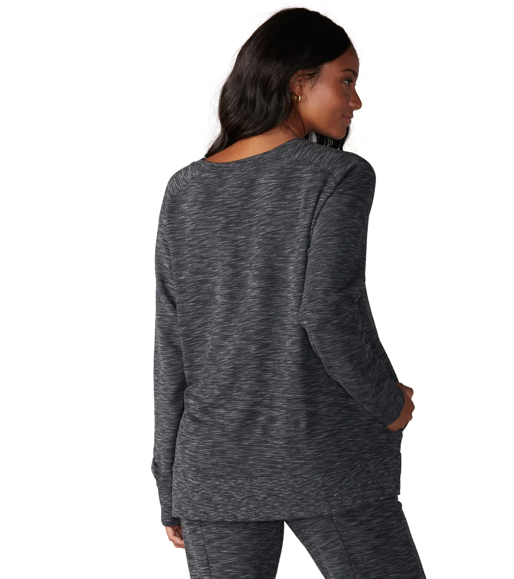 Tavi Cozy Sweatshirt - Image 3