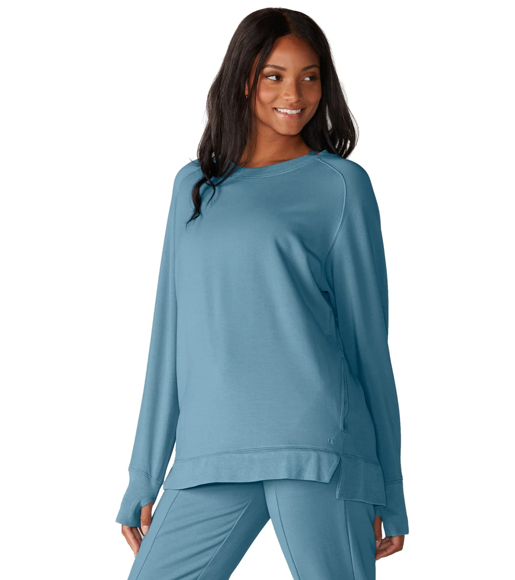Tavi Cozy Sweatshirt - Image 30