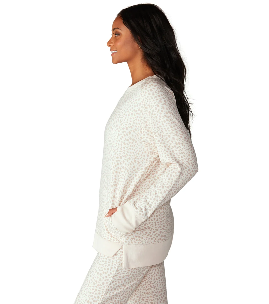 Tavi Cozy Sweatshirt - Image 9