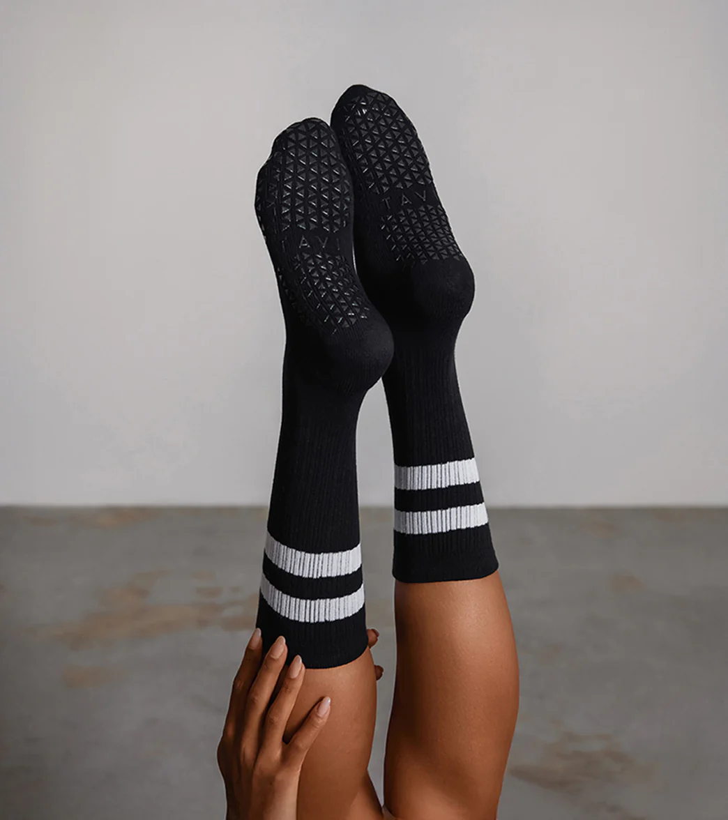 Tavi Kai Grip Crew Socks - Image 66
