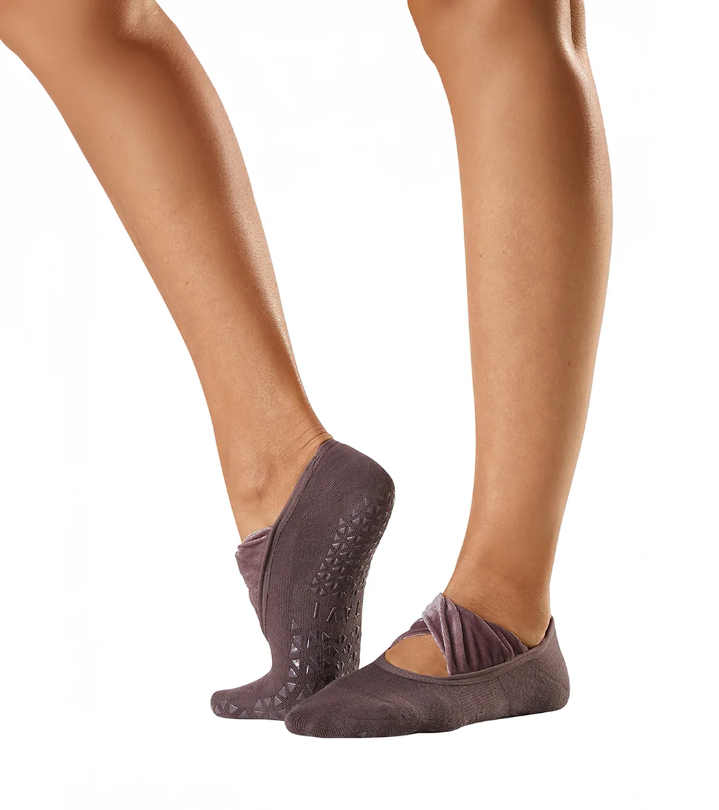 Tavi Penny Grip Socks - Image 17