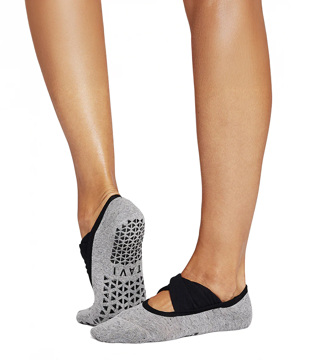Tavi Penny Grip Socks - Image 32