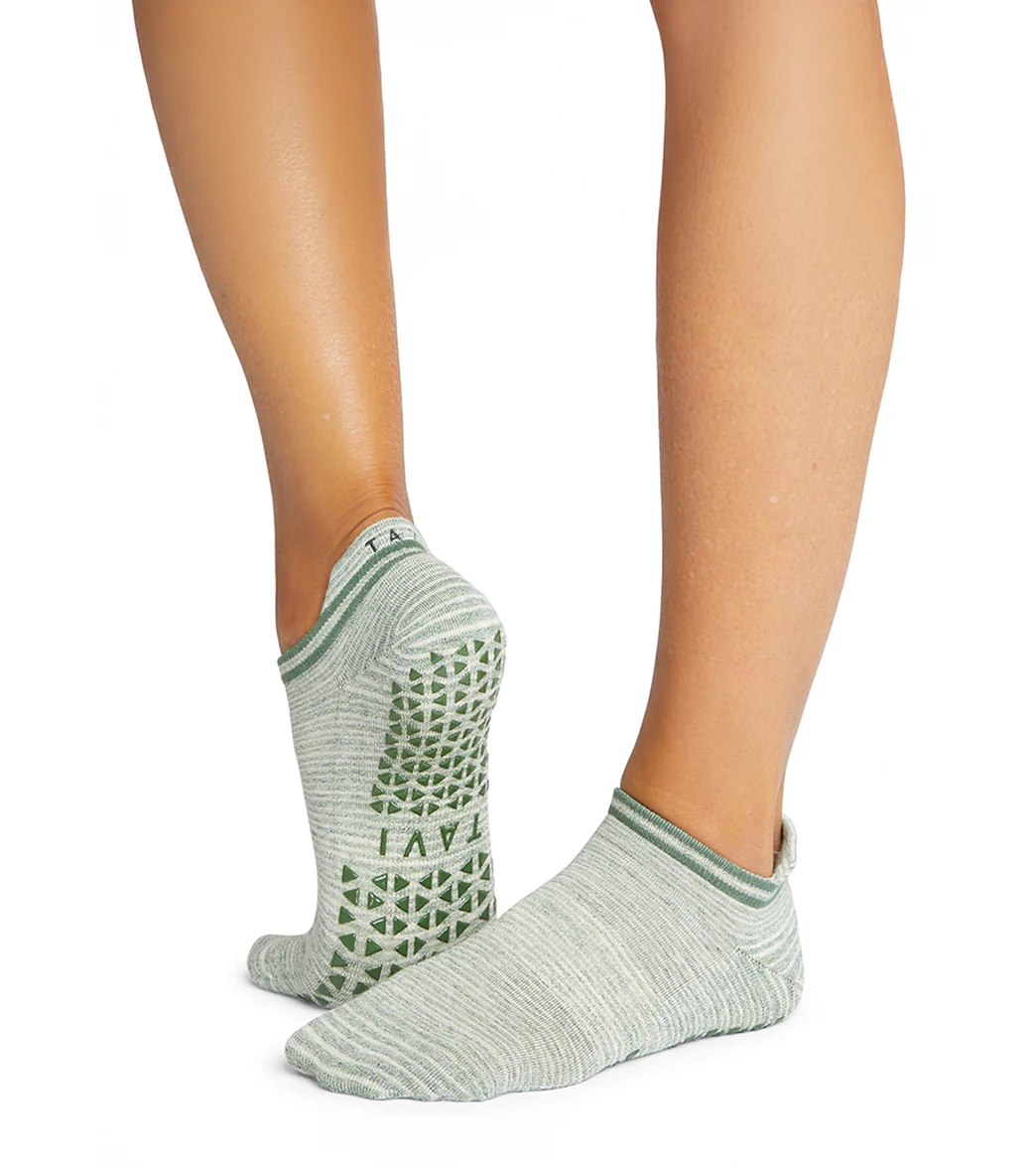 Tavi Savvy Grip Socks - Image 52