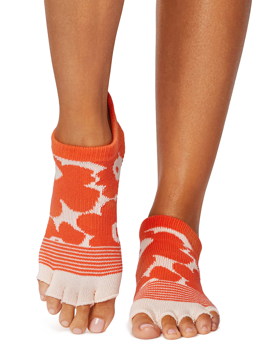 Toesox Grip Half Toe Low Rise Socks - Image 11