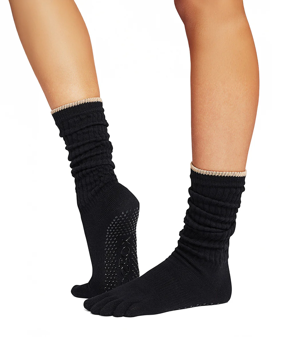 Toesox Slouch Full-Toe Grip Socks - Image 5
