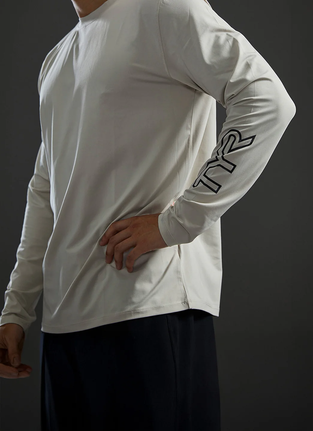 TYR Men's SunDefense Long Sleeve UPF 50+ Swim Shirt - Image 24