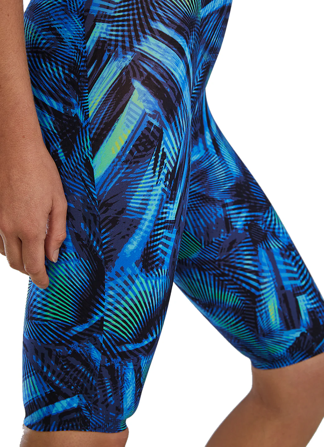 TYR Women's Avictor 2.0 Helux Closed Back Tech Suit Swimsuit - Image 22