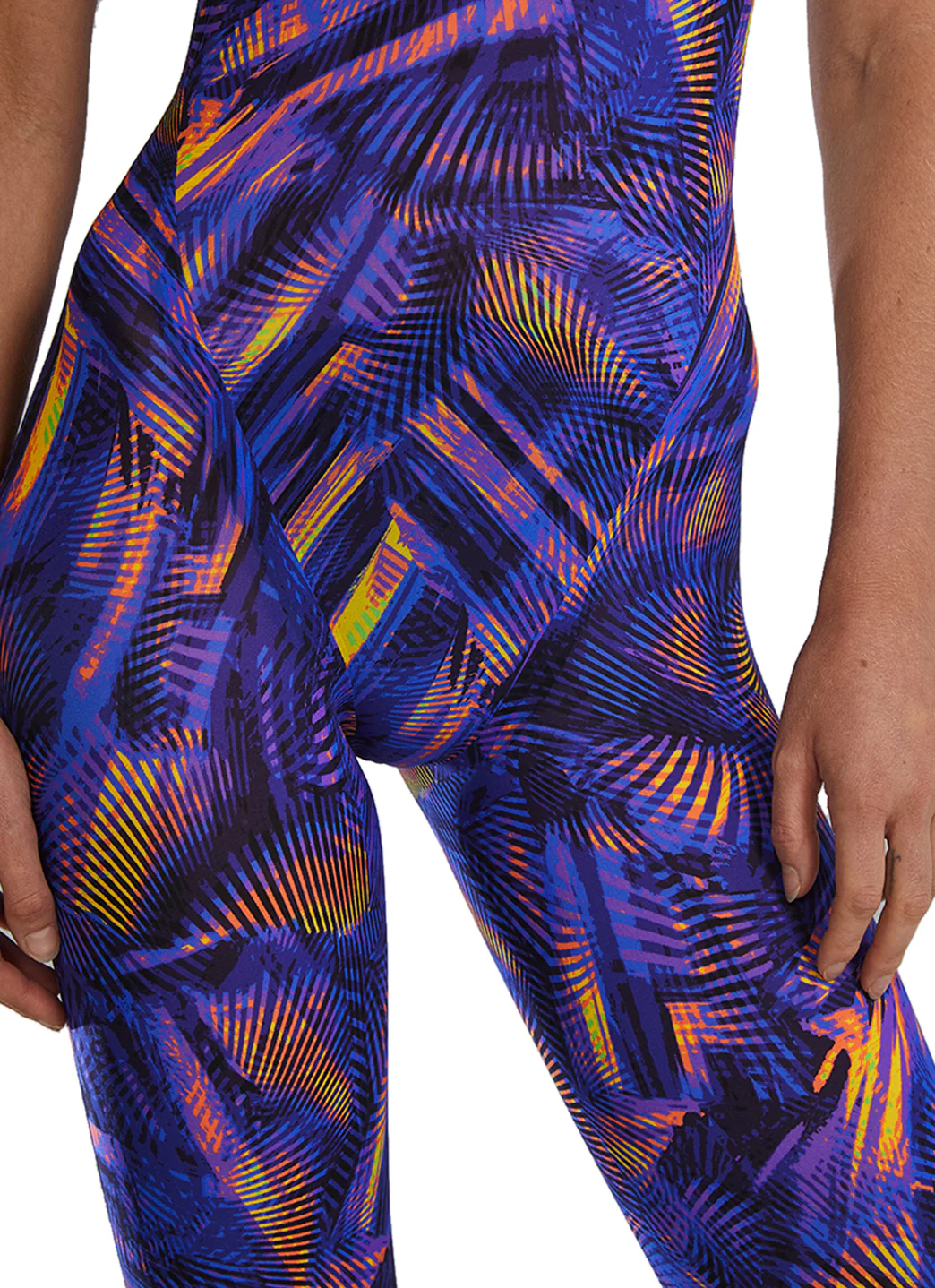 TYR Women's Avictor 2.0 Helux Closed Back Tech Suit Swimsuit - Image 30
