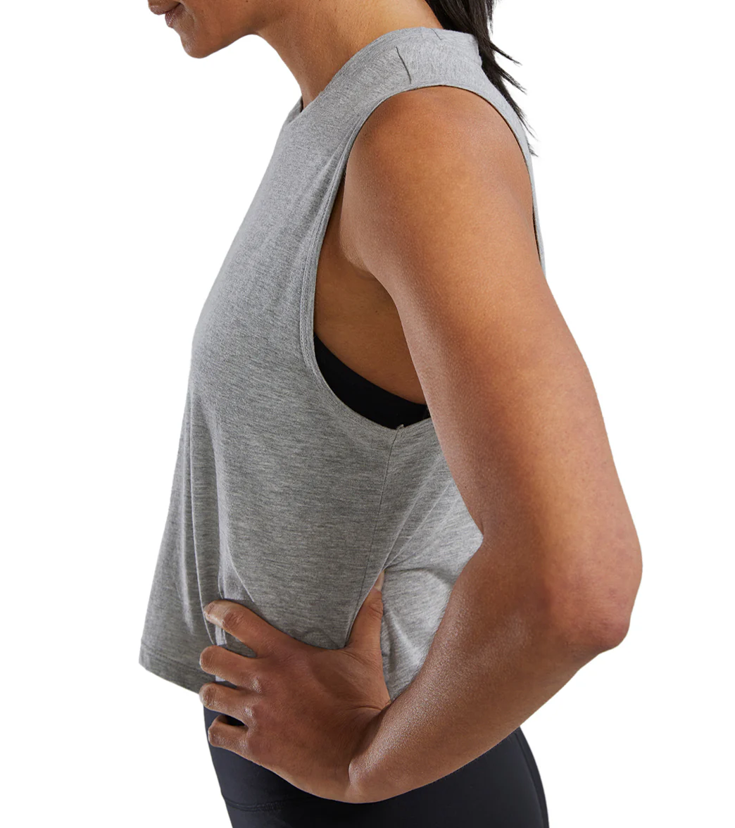 TYR Women's Lightweight Ultrasoft Crop Tank Top - Image 17