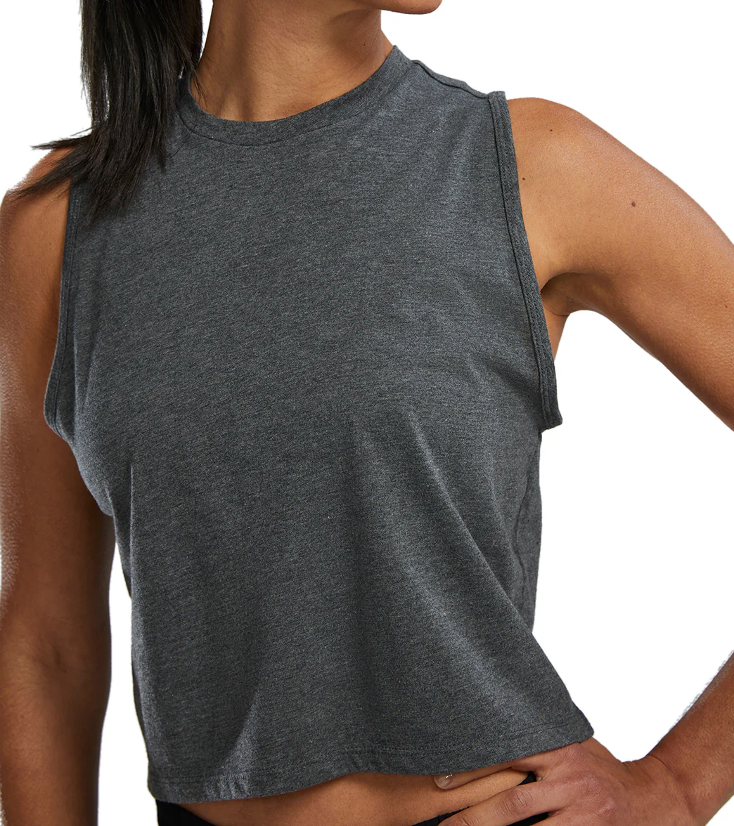 TYR Women's Lightweight Ultrasoft Crop Tank Top - Image 25