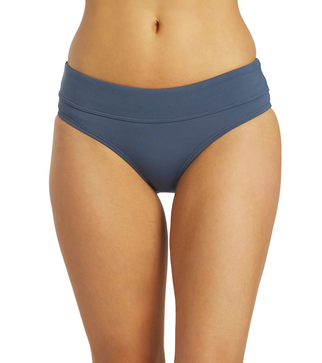 TYR Women's Solid Riva Classic Bikini Bottom - Image 7