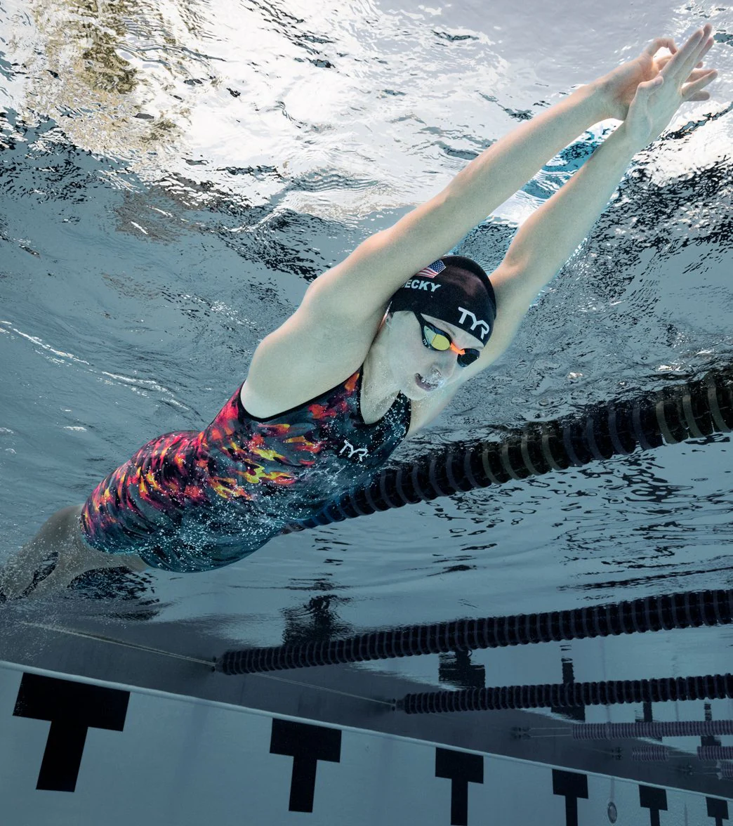 TYR Women's Venzo Camo Closed Back Tech Suit Swimsuit - Image 29