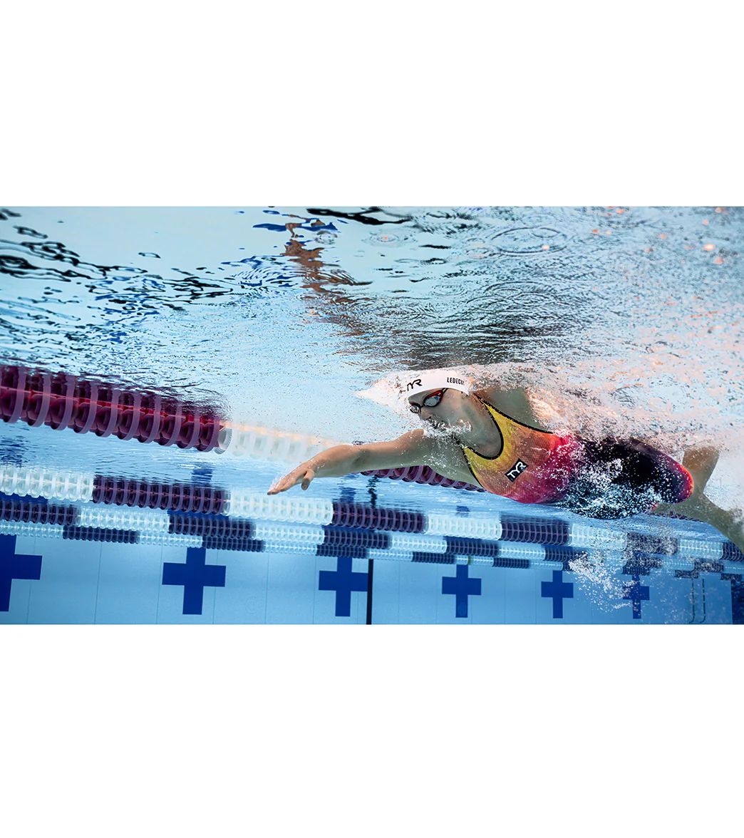 TYR Women's Venzo Influx Open Back Tech Suit Swimsuit - Image 17