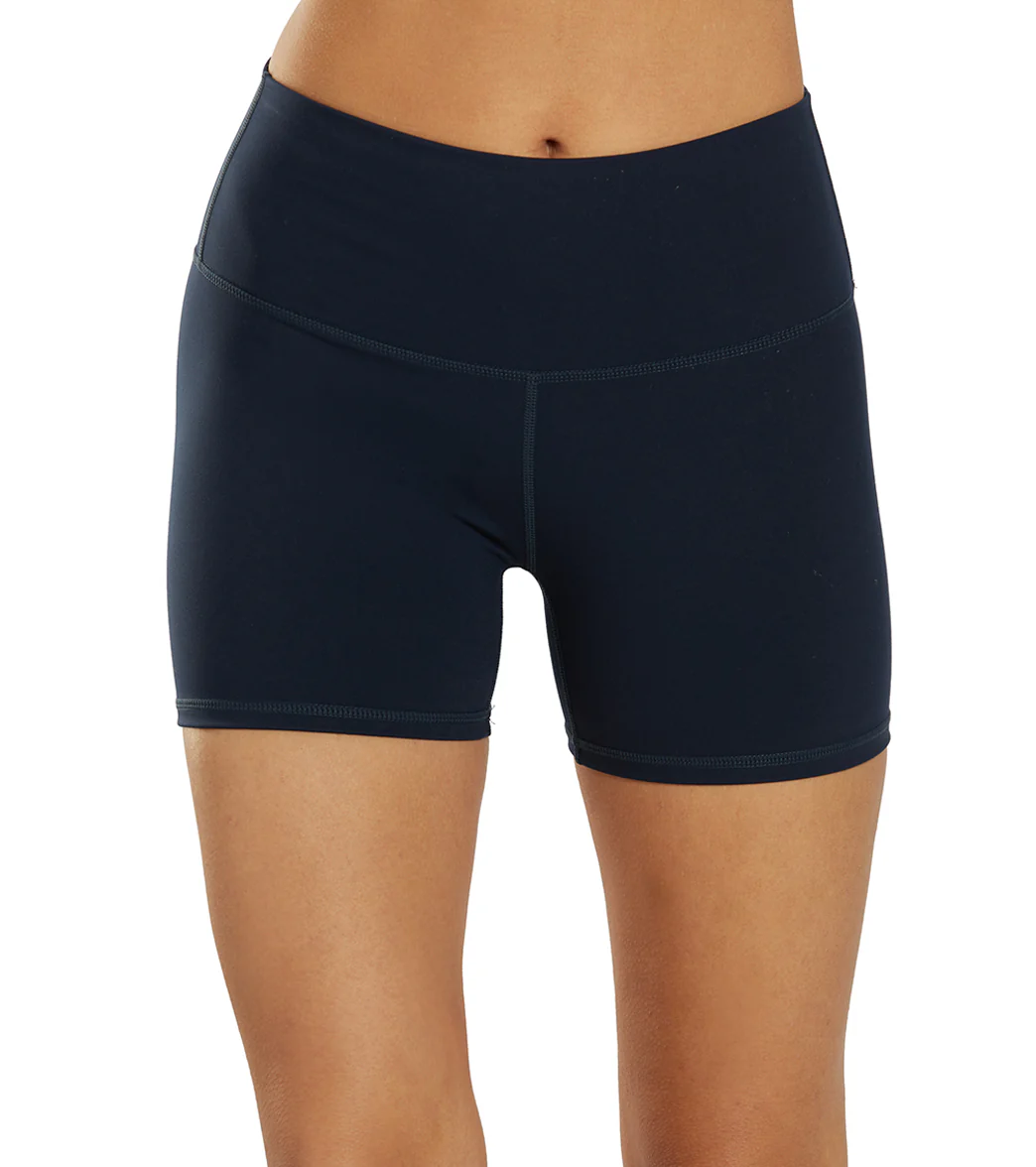 Varley Freesoft High Rise Short 4" - Image 7
