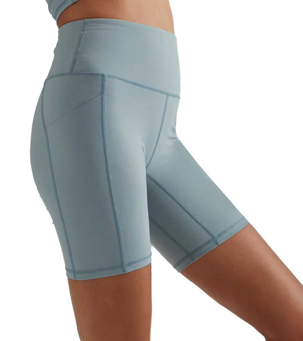 Varley Let's Go Pocket Short 7" - Image 2
