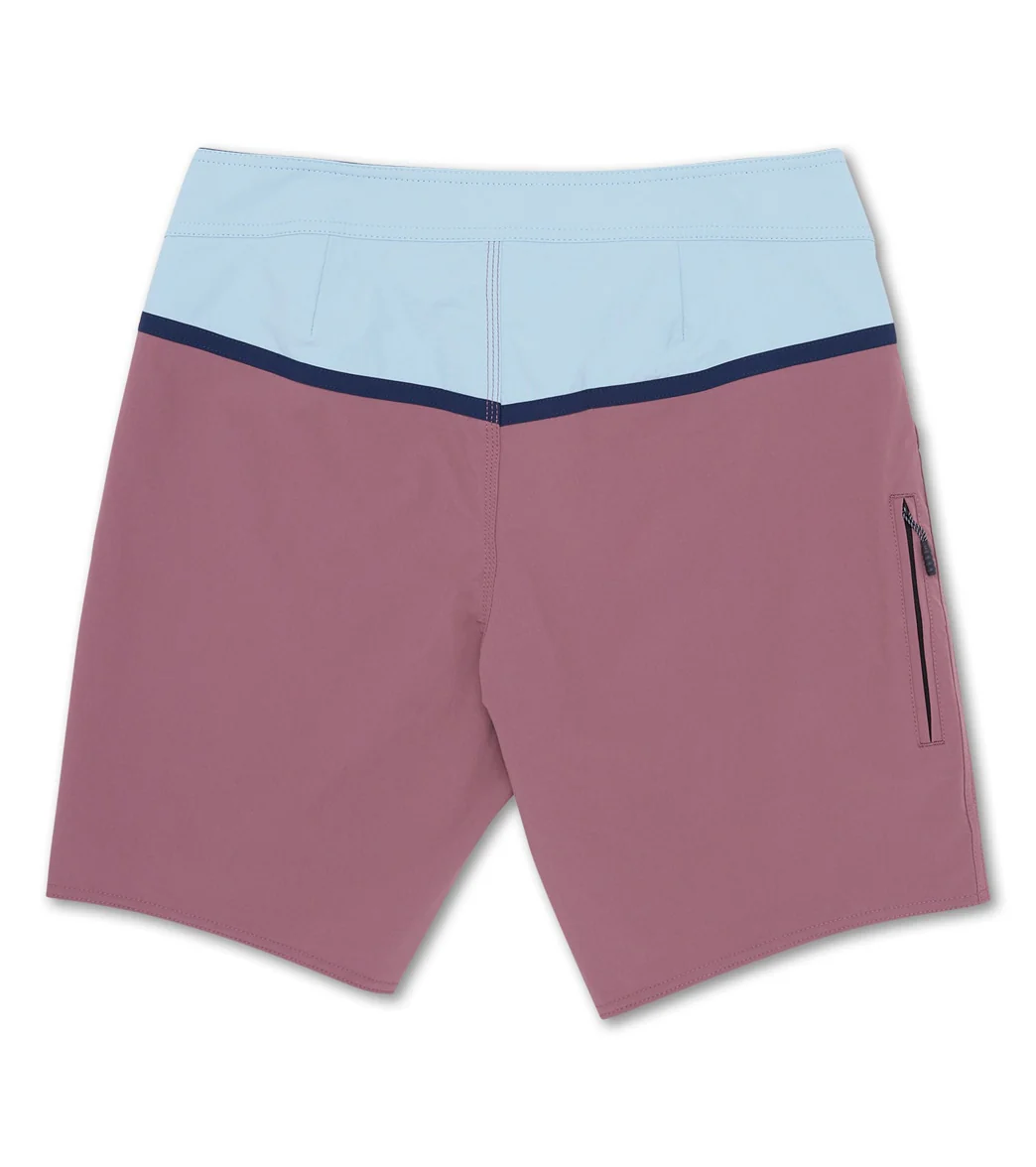 Volcom Men's 19" Da Dubbs Liberators Board Shorts - Image 2