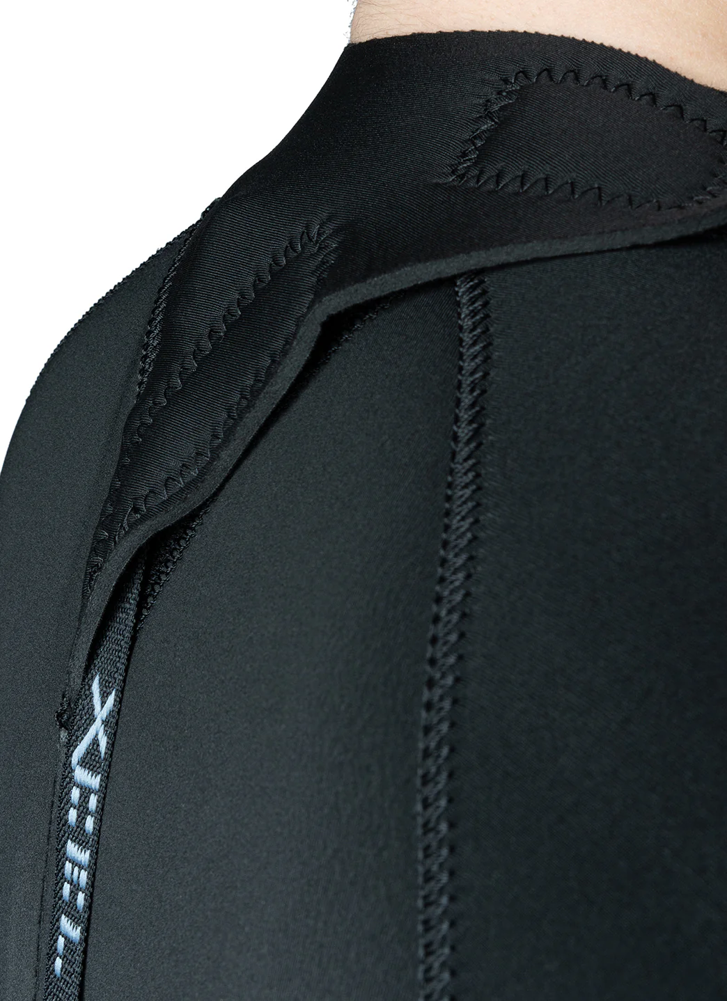 Xcel Women's 5/4mm Axis Back Zip Full Wetsuit - Image 8
