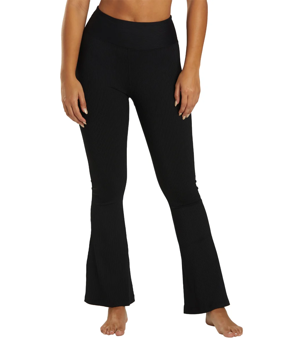 Year of Ours Ribbed Flair Leggings - Image 14