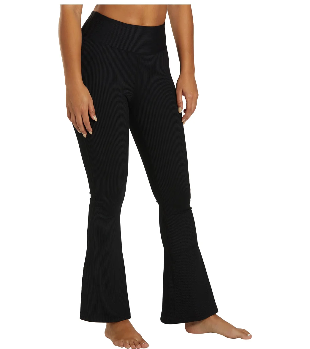 Year of Ours Ribbed Flair Leggings - Image 9