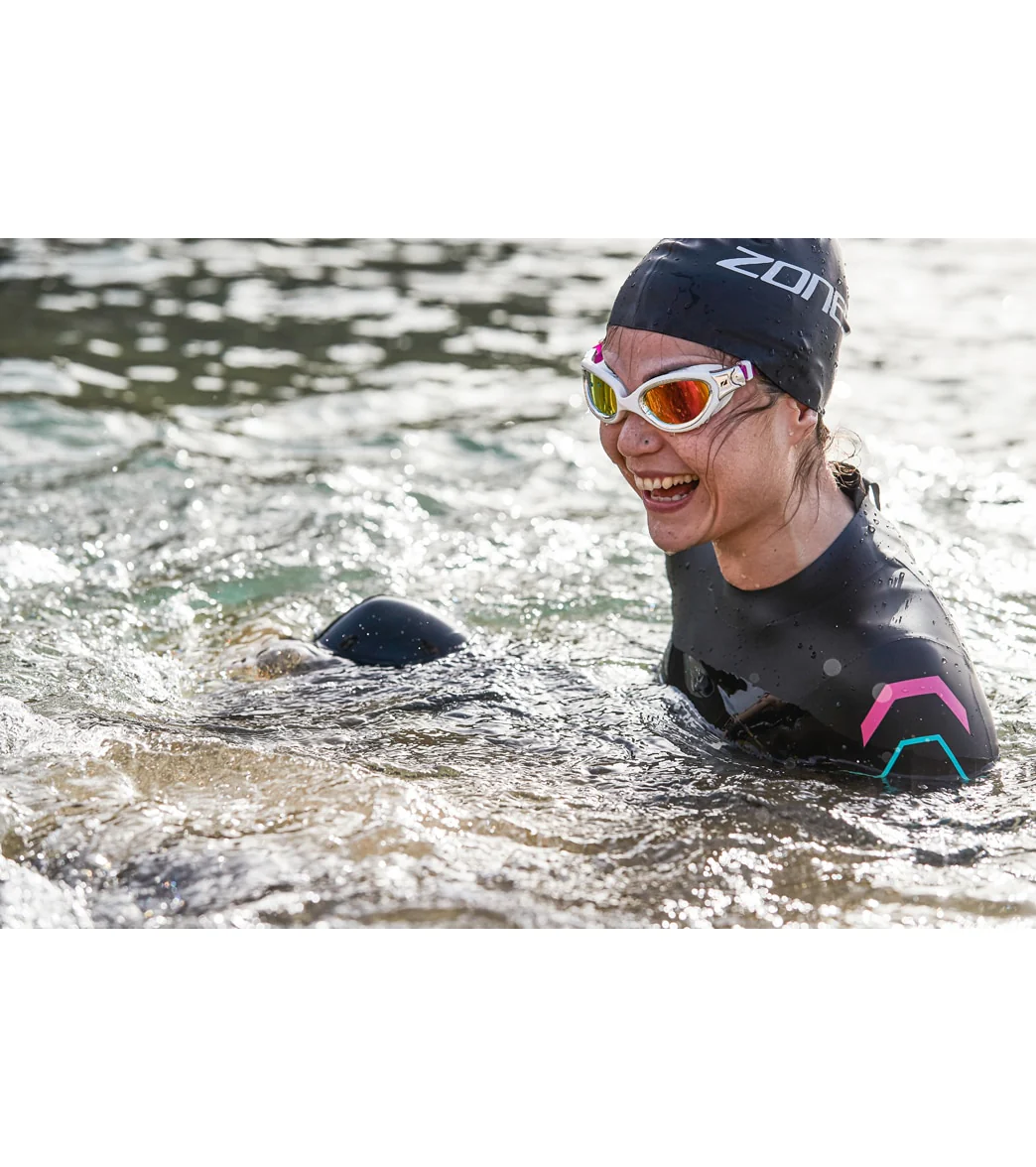 Zone3 Women's Agile Full Sleeve Triathlon Wetsuit - Image 7
